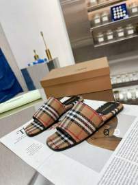 Picture of Burberry Slippers _SKUBurberrycoloursz35-40GDT4123281
